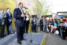 Նախընտրական հանդիպումներ Էրեբունի վարչական շրջանի բնակիչների հետ